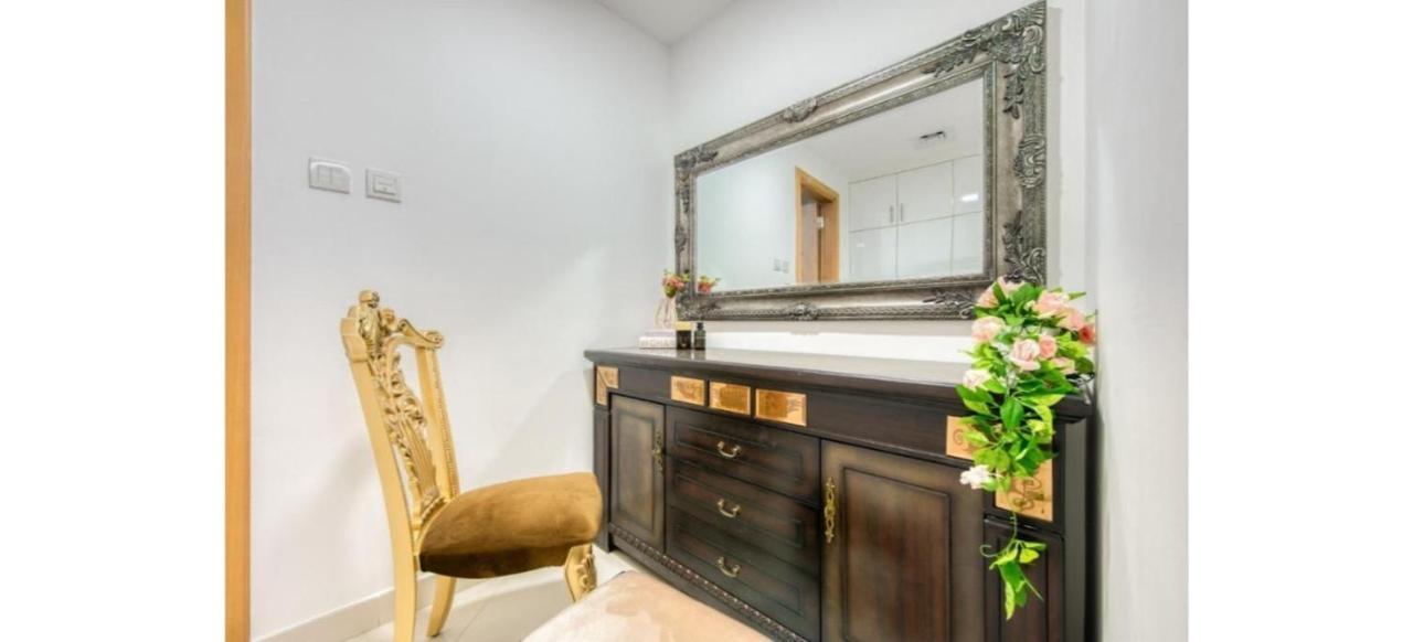 Luxurious 4-Bedroom Duplex Villa Apartment Near Jbr Dubaj Zewnętrze zdjęcie